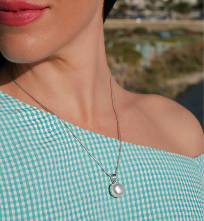 tina-scott-collections-jewellery-sterling-silver-pearls-semiprecious-stones-lifestyle-2021-7