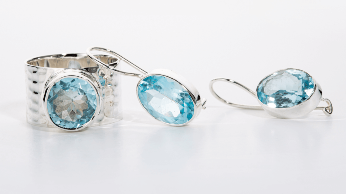 Blue Topaz Ring in Hammered Sterling Silver – BR30E