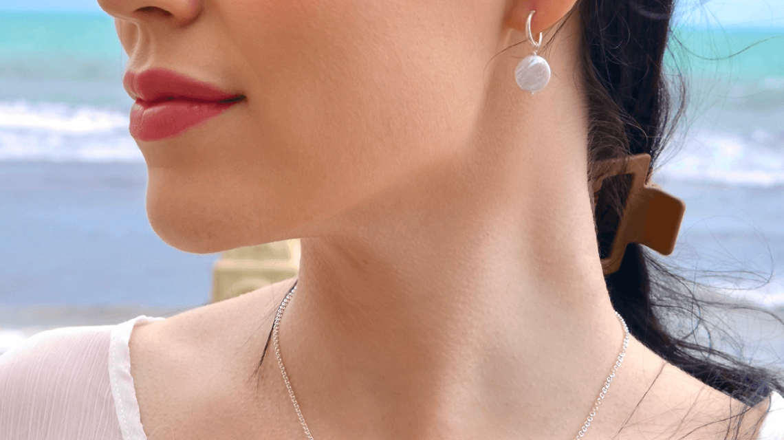 Sterling Silver Sleeper Earring with White Keshi Pearl necklace - EE1
