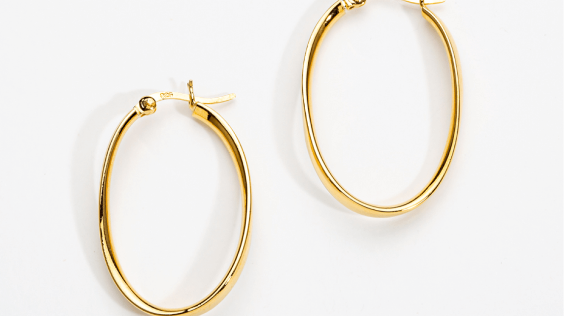 Gold Hoops with a Twist - GE135